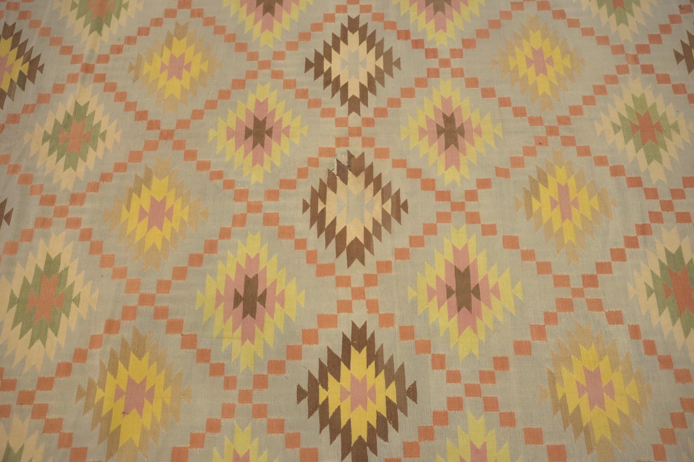 Vintage Dhurrie Geometric Runner Rug from Rug & Kilim In Good Condition For Sale In Long Island City, NY