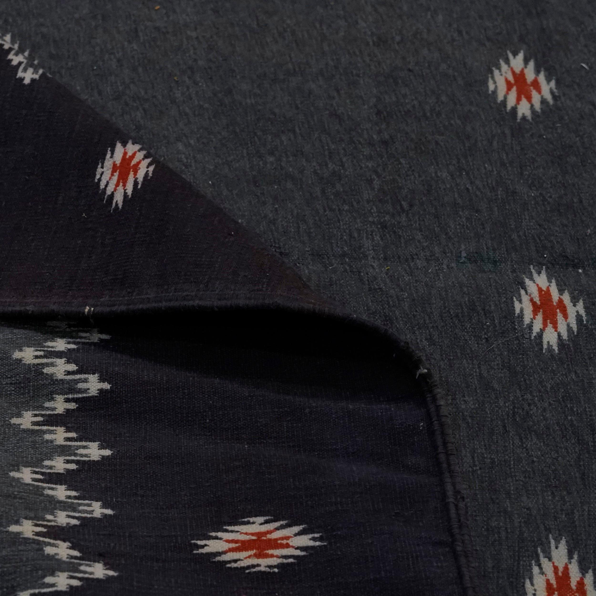 Vintage Dhurrie Rug in Black with White and Red Geometric Patterns  Rug & Kilim In Good Condition For Sale In Long Island City, NY