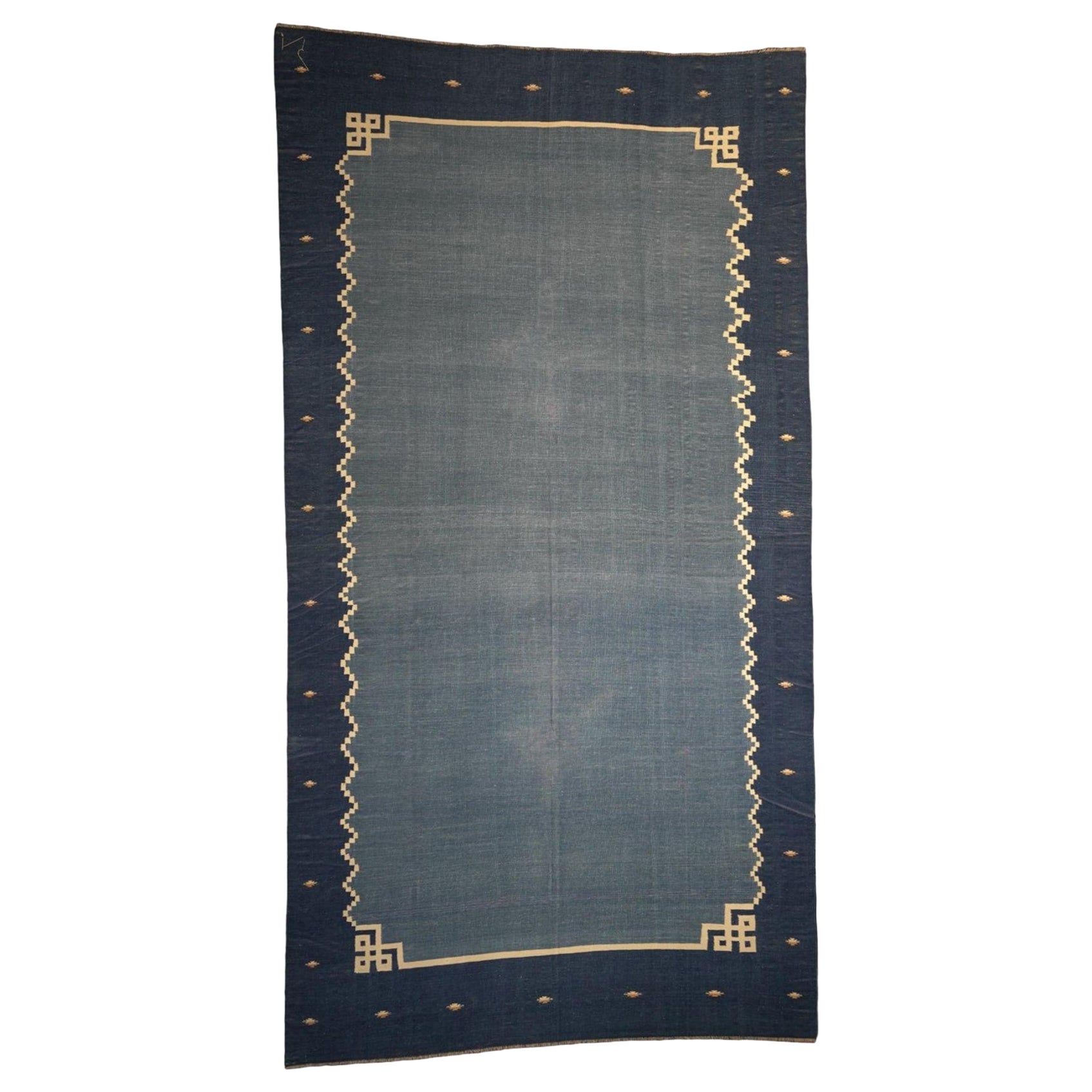 Vintage Dhurrie Vintage-Teppich in Blau, mit geometrischen Mustern, von Rug & Kilim