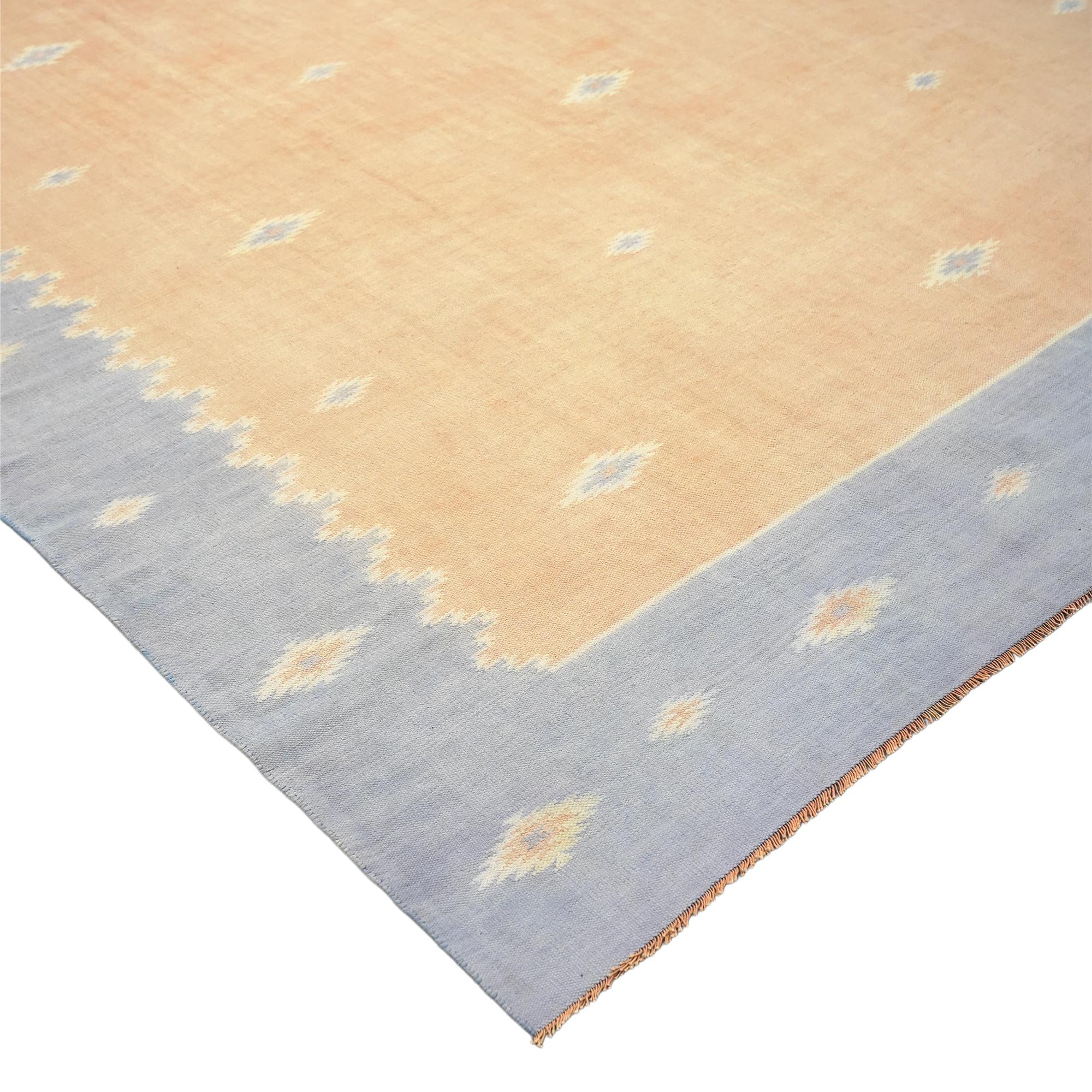 Vintage Dhurrie-Teppich mit geometrischen Mustern, von Rug & Kilim (Kelim) im Angebot