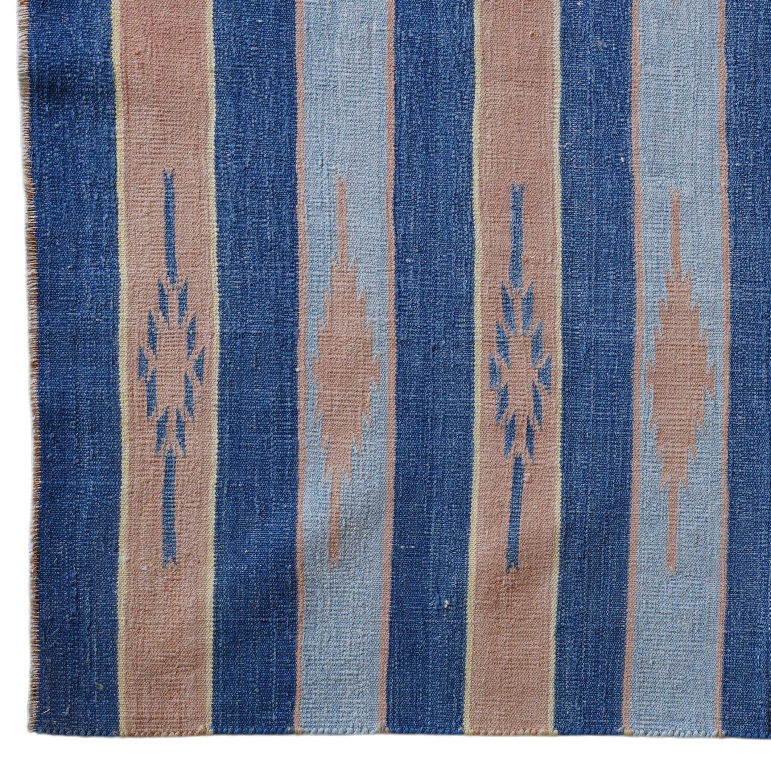 Alfombra Dhurrie Vintage con Rayas Azules y Beige  Rug & Kilim Tejido a mano en venta