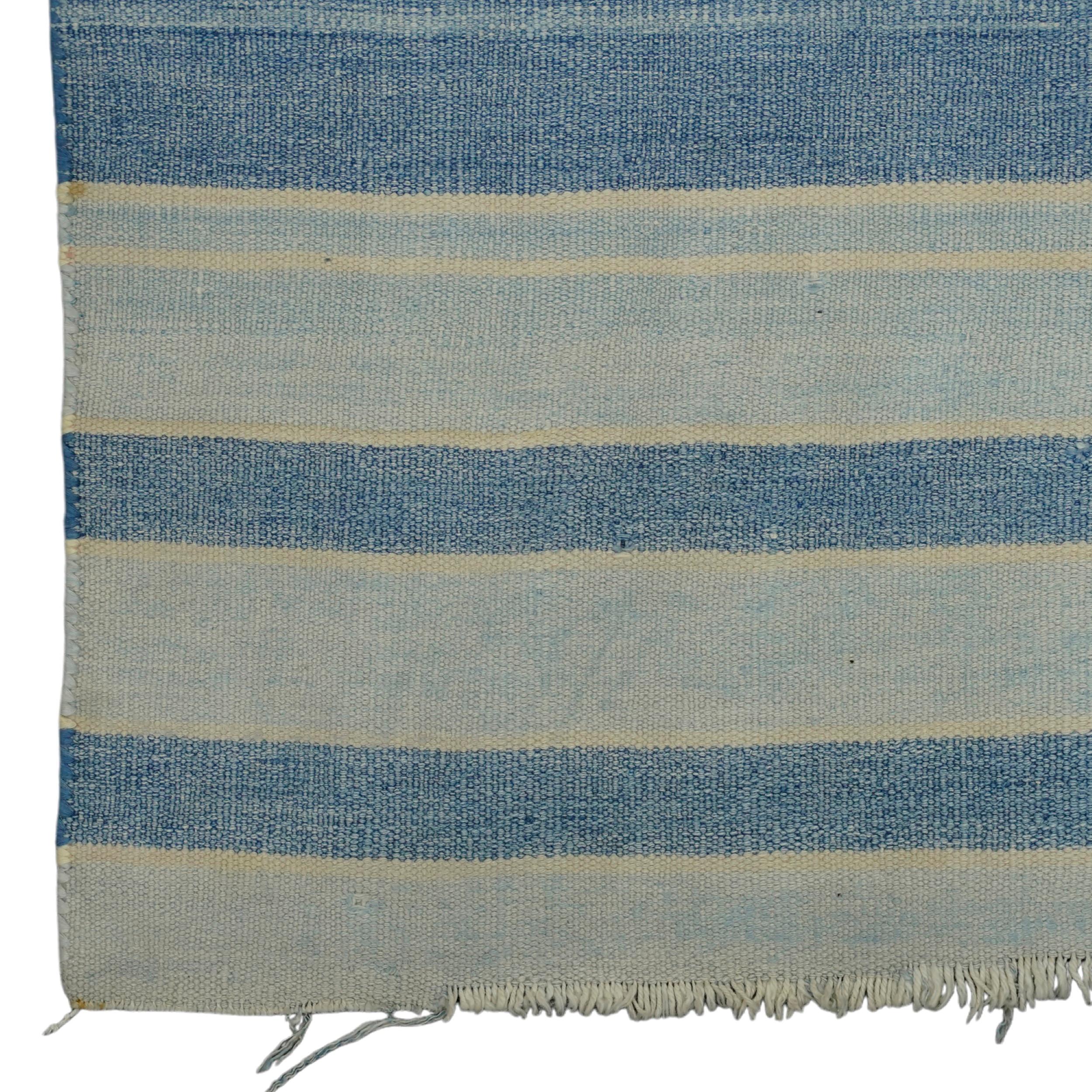 Alfombra Dhurrie Vintage con Rayas Azules y Grises  Rug & Kilim Tejido a mano en venta