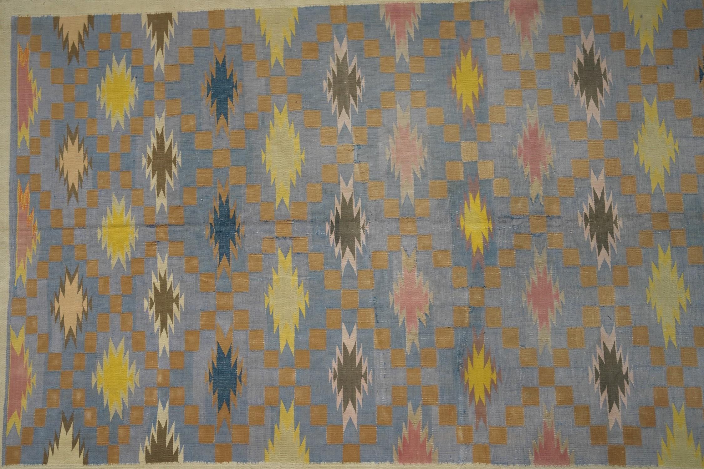 Vintage Dhurrie-Teppich mit mehrfarbigen Mustern von Rug & Kilim im Zustand „Gut“ im Angebot in Long Island City, NY