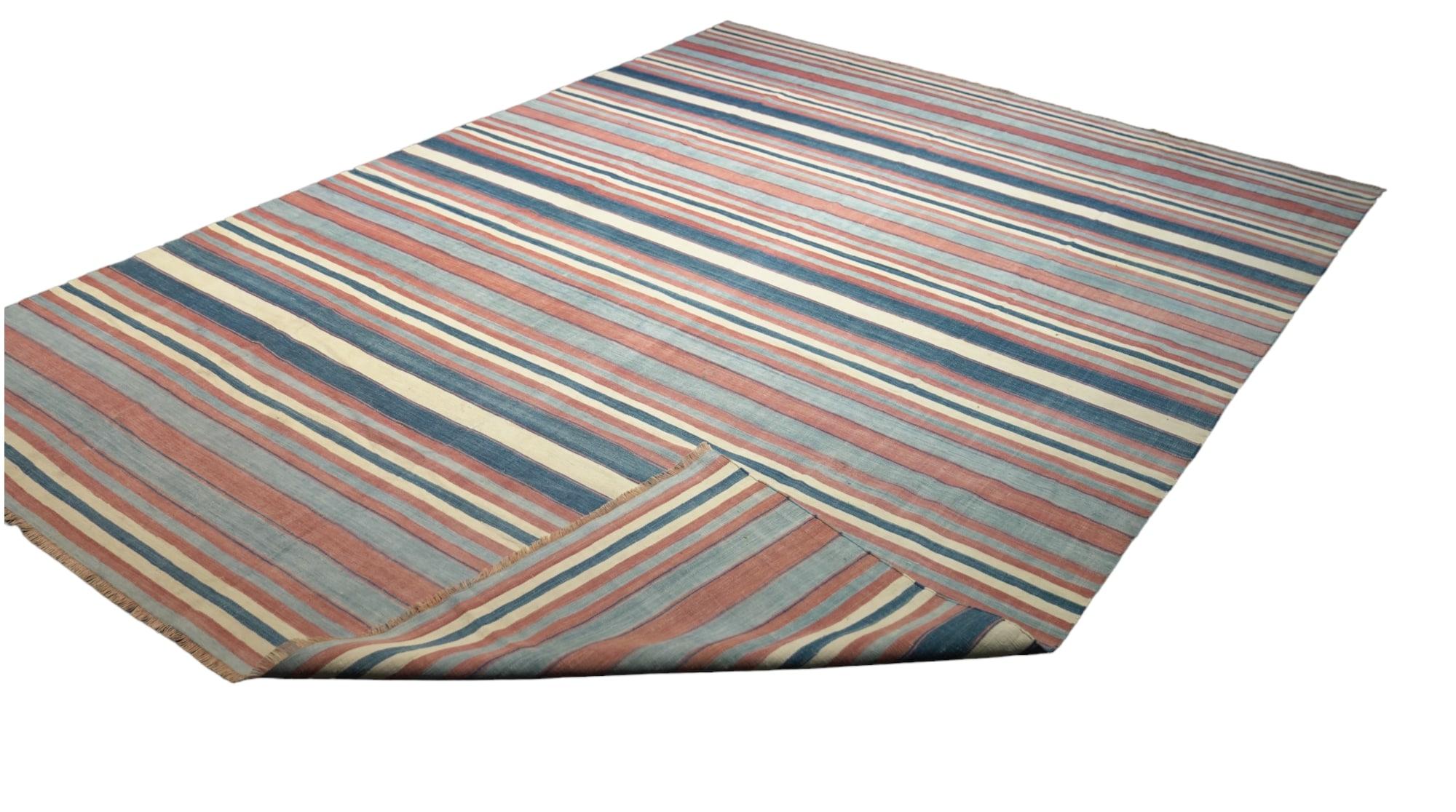 Vintage Dhurrie-Teppich mit mehrfarbigen Streifen, von Rug & Kilim (Handgewebt) im Angebot
