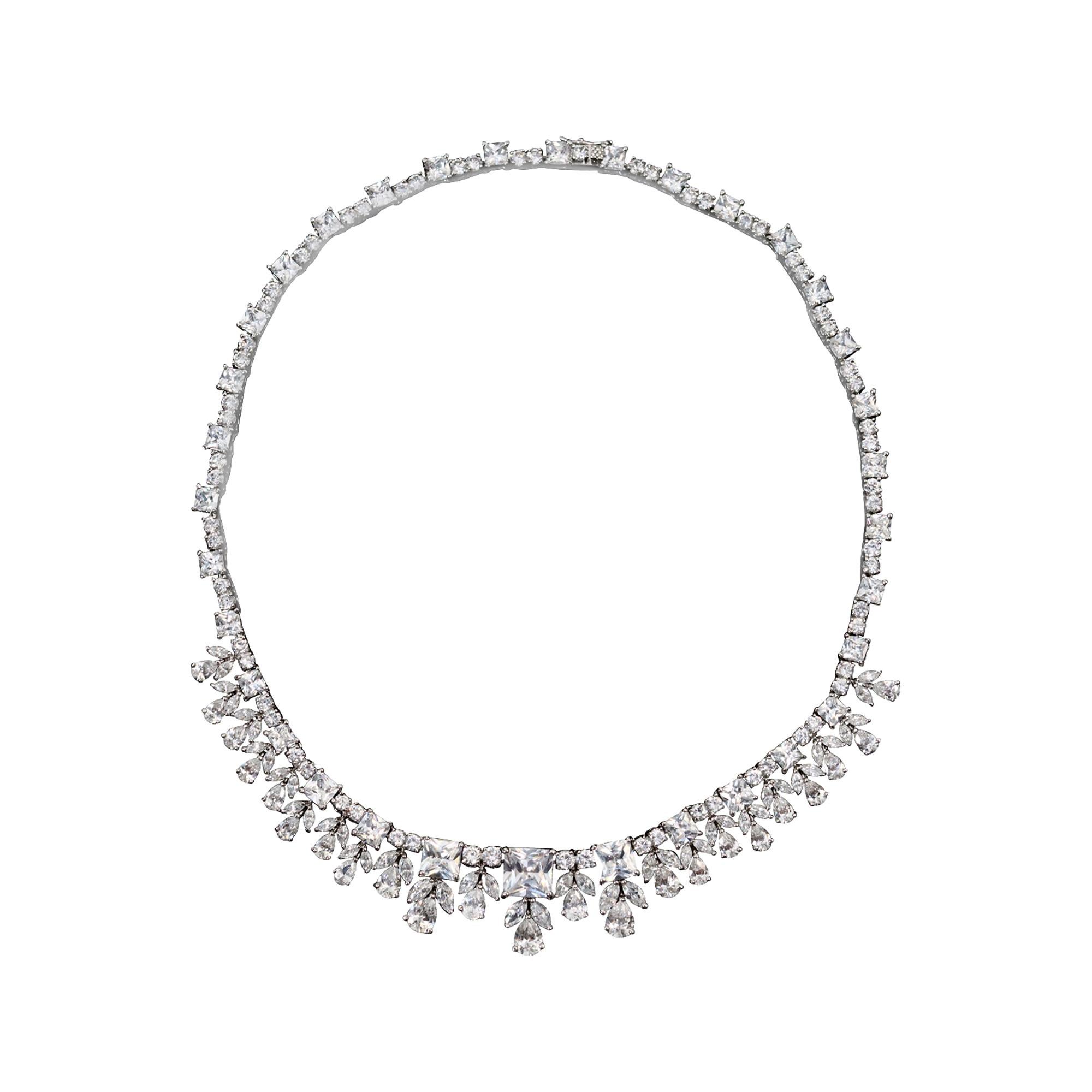 Collar Vintage de Piezas Colgantes de Diamante Circa 1990s en venta 3