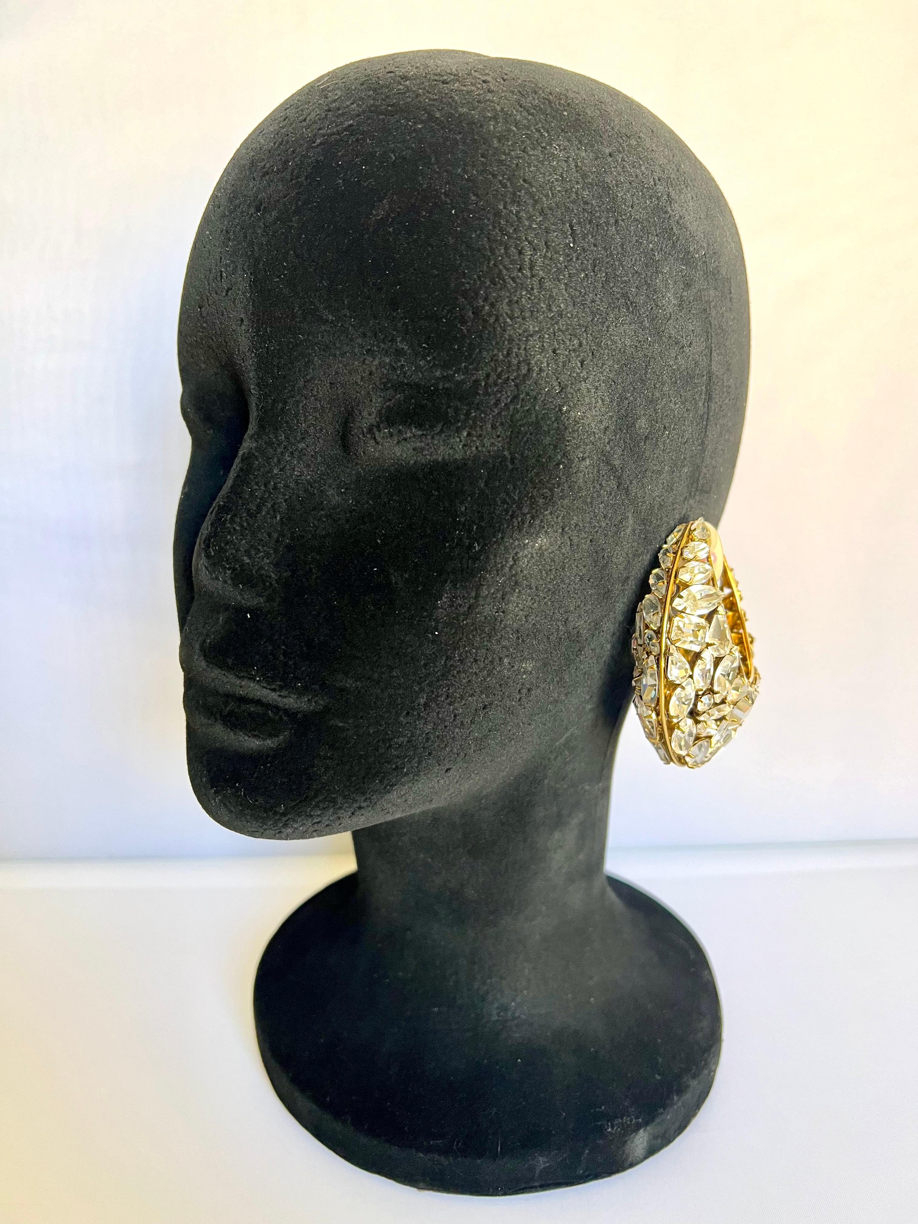 Vintage Diamante Half Moon Earring by Iradj Moini for Oscar de La Renta In Excellent Condition In Palm Springs, CA