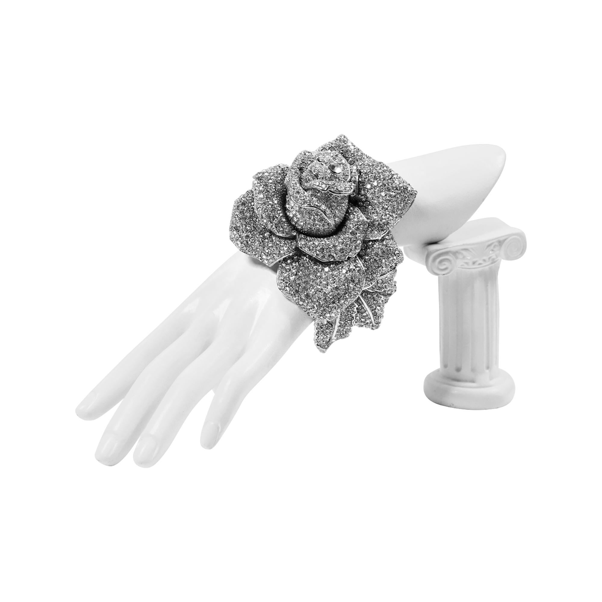 Brazalete Clamper Vintage Diamante Rosa Grande Circa Años 90 Moderno en venta