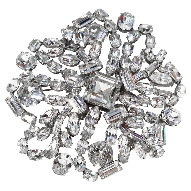 Vintage Diamante Large Round Brooch, circa 1960s For Sale at 1stDibs