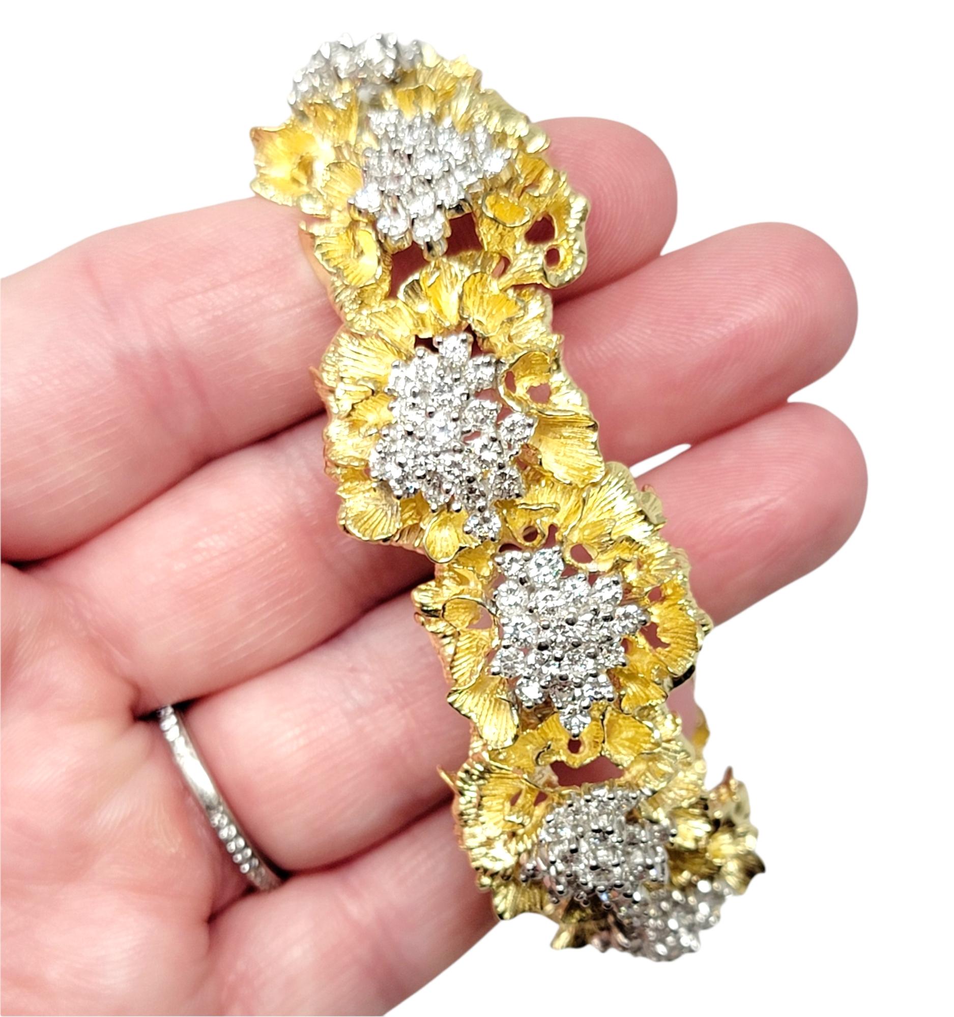Vintage 10 Carats Flower Diamond Clusters 18 Karat Yellow Gold Links Bracelet 2