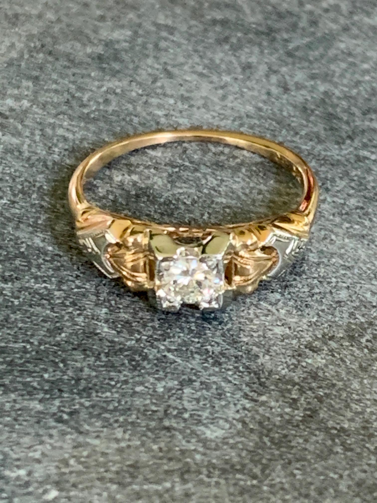 Vintage Diamant 14-18 Karat Gelb- und Weißgold Ring - Größe 5 im Zustand „Gut“ in St. Louis Park, MN
