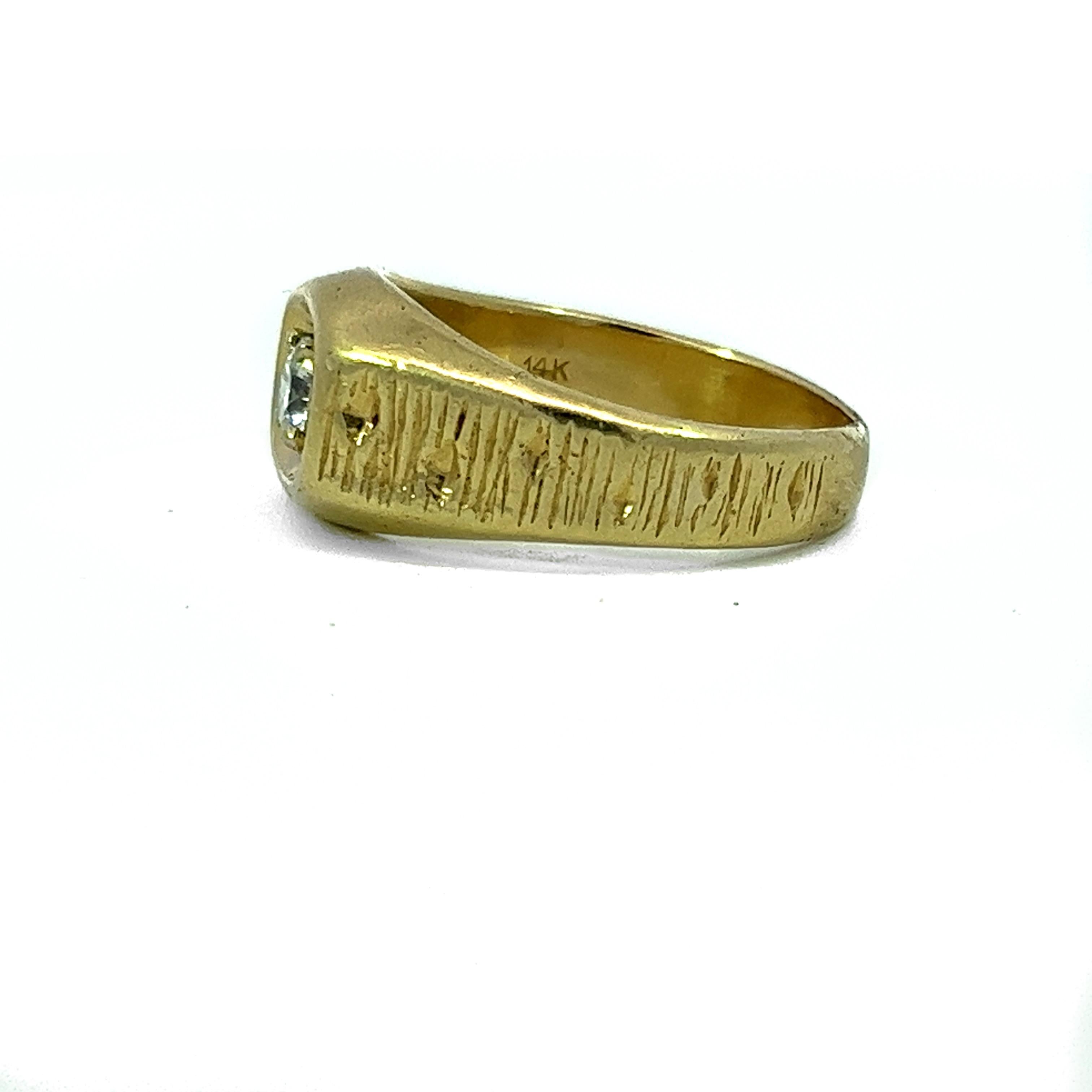 Taille brillant Bague artisanale vintage en or pour homme : diamant de 0,45 carat, taille 10,5 en vente