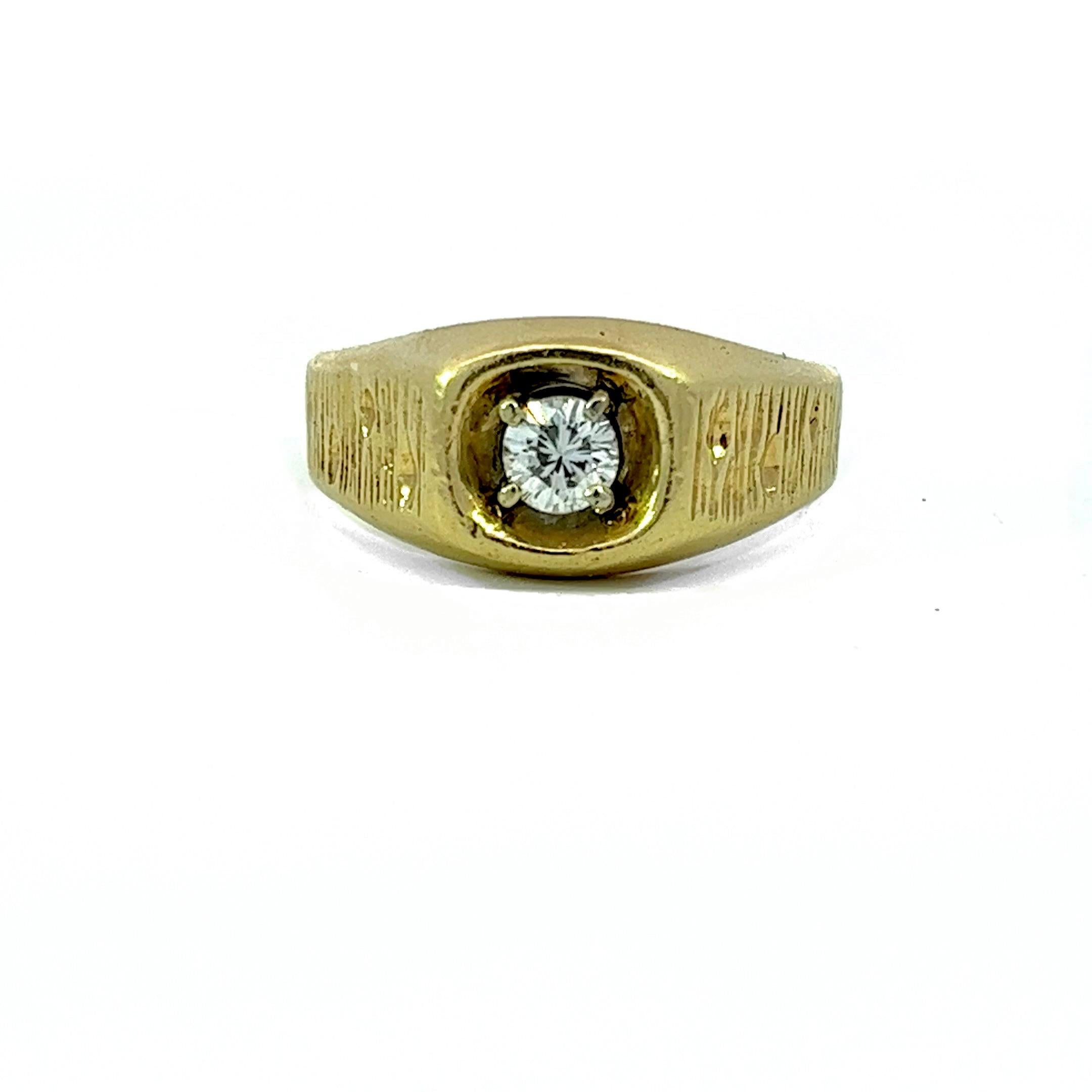 Bague artisanale vintage en or pour homme : diamant de 0,45 carat, taille 10,5 Bon état - En vente à Fairfield, CT