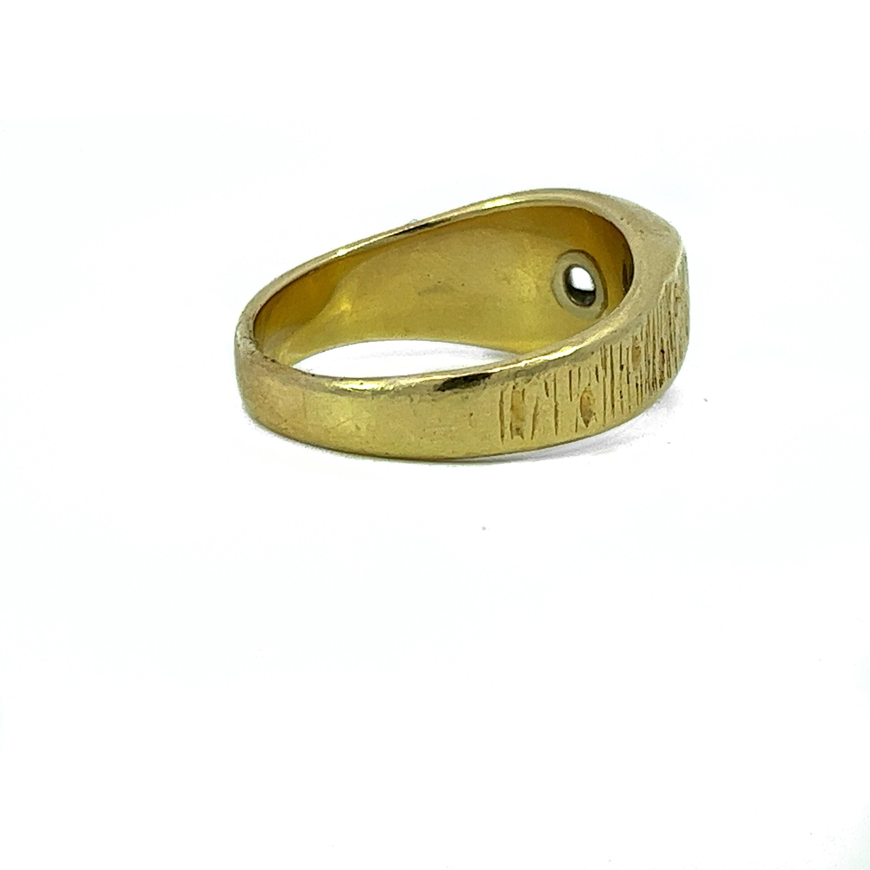 Vintage Artisan Men's Gold Diamond Ring: .45 Carat Diamond, Sizable 10.5 In Good Condition For Sale In Fairfield, CT