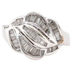 Cocktail-Ring aus 14 Karat Weißgold mit Diamanten