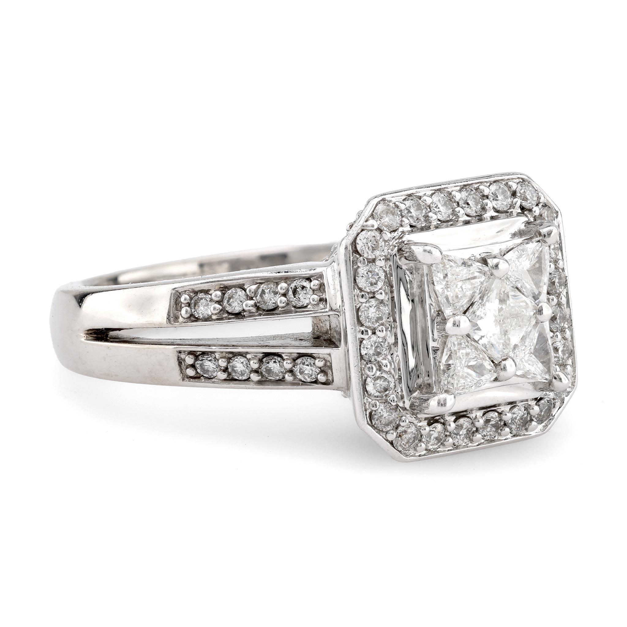 Verlobungsring aus 14 Karat Weißgold mit Diamanten (Carréschliff)