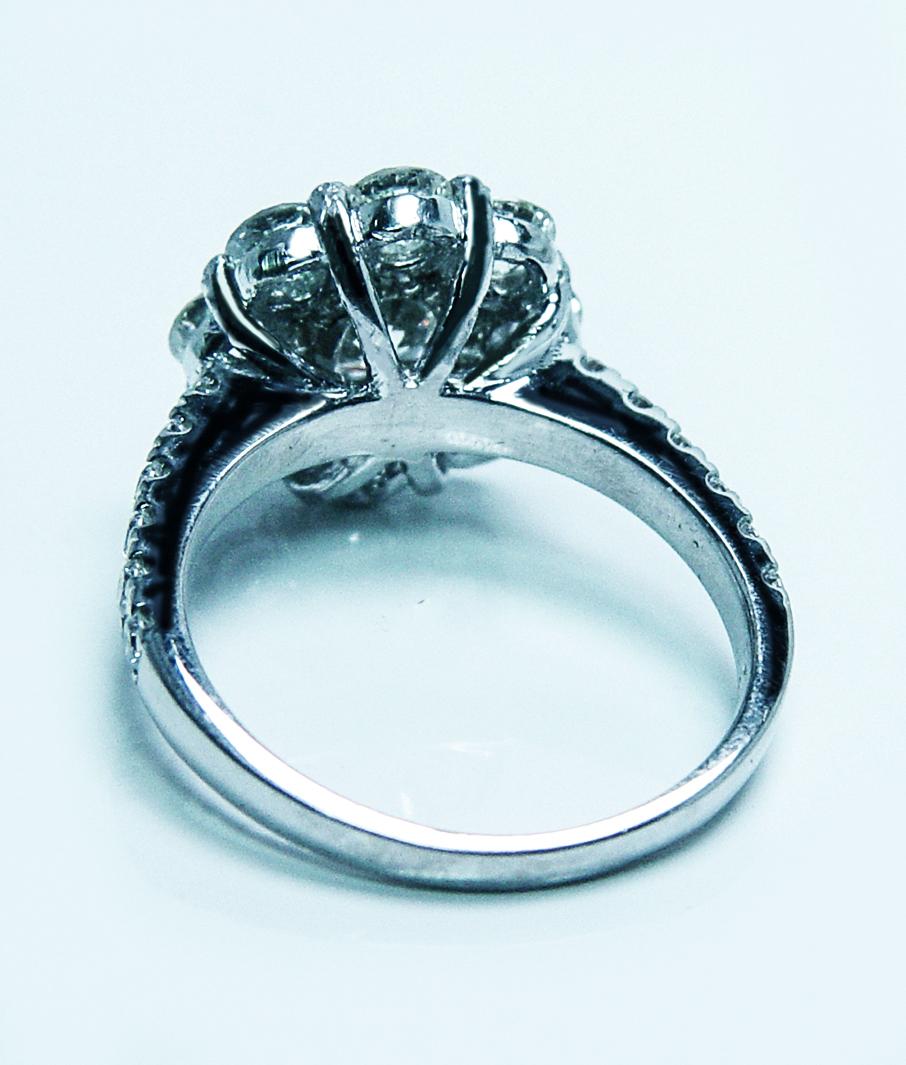 Vintage Diamond 14K White Gold Halo Cocktail Ring Estate Certified Appraisal For Sale 4