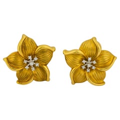 Vintage diamond 14k yellow gold flower earrings