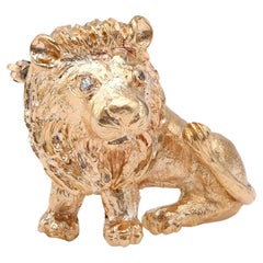 Retro Diamond 14k Yellow Gold Lion Brooch