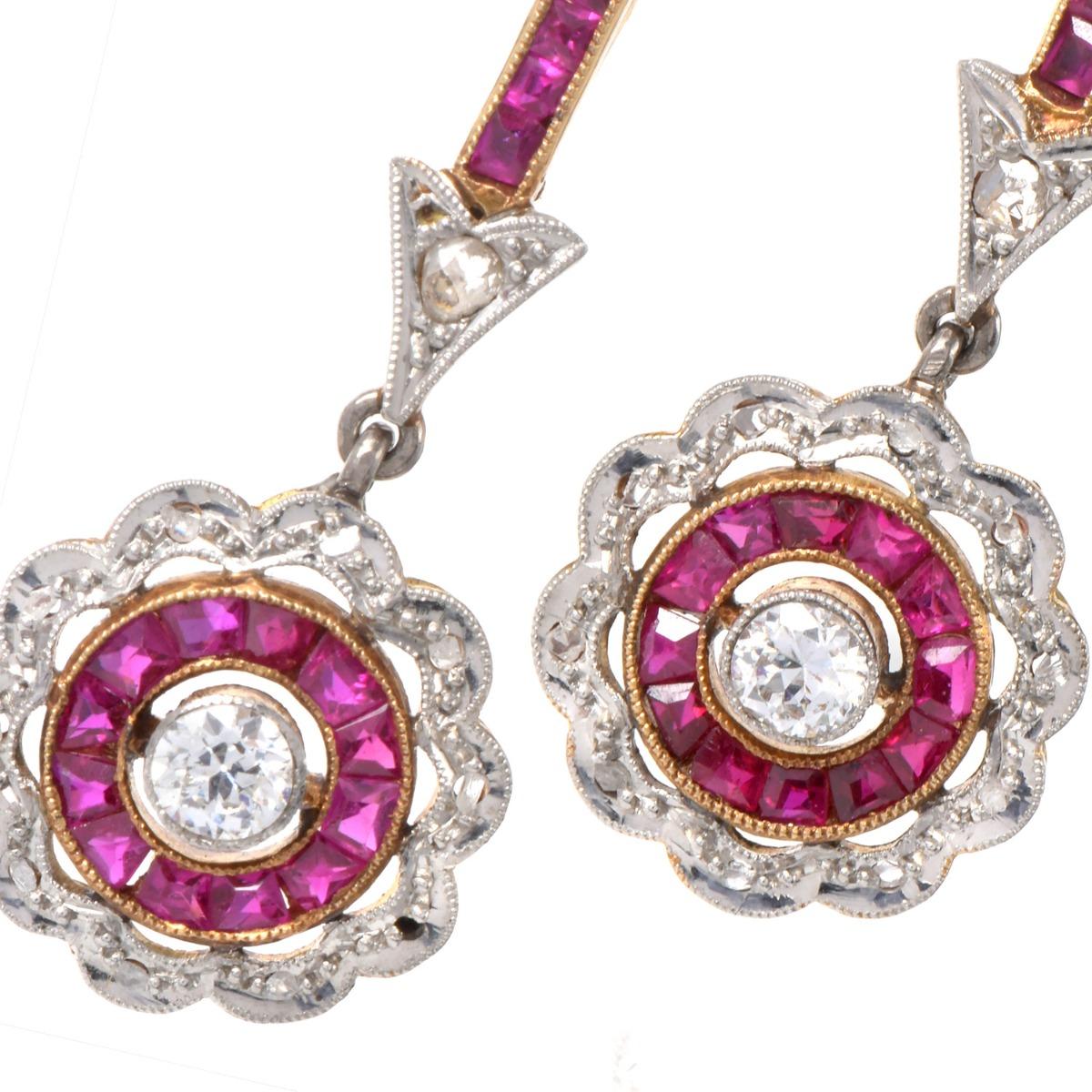 Vintage Diamond 1.60 carats  Ruby 18K Gold Flower Earrings In Excellent Condition For Sale In Miami, FL