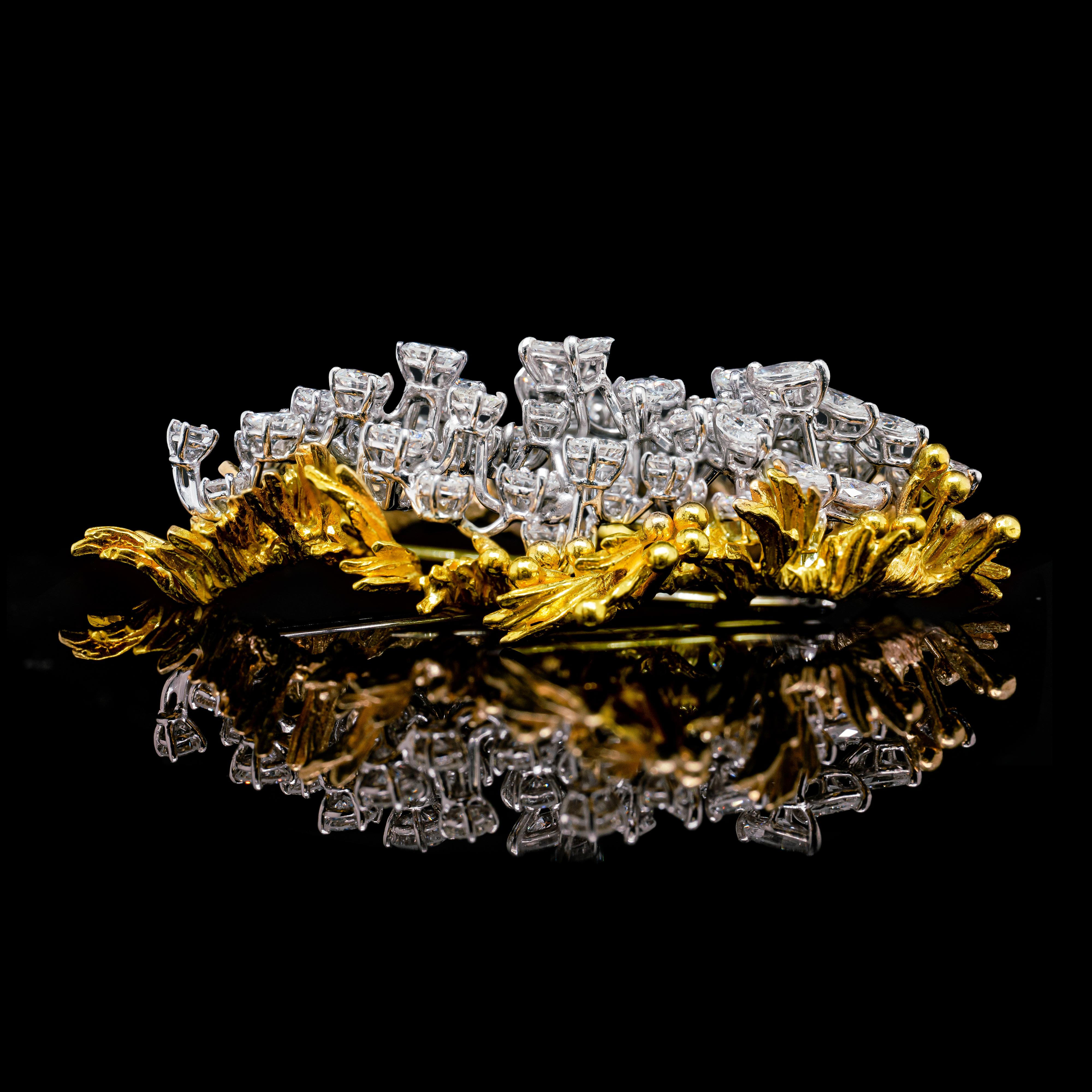 Brilliant Cut Vintage Diamond 18 Carat White and Yellow Gold Detachable Brooch, circa 1960's