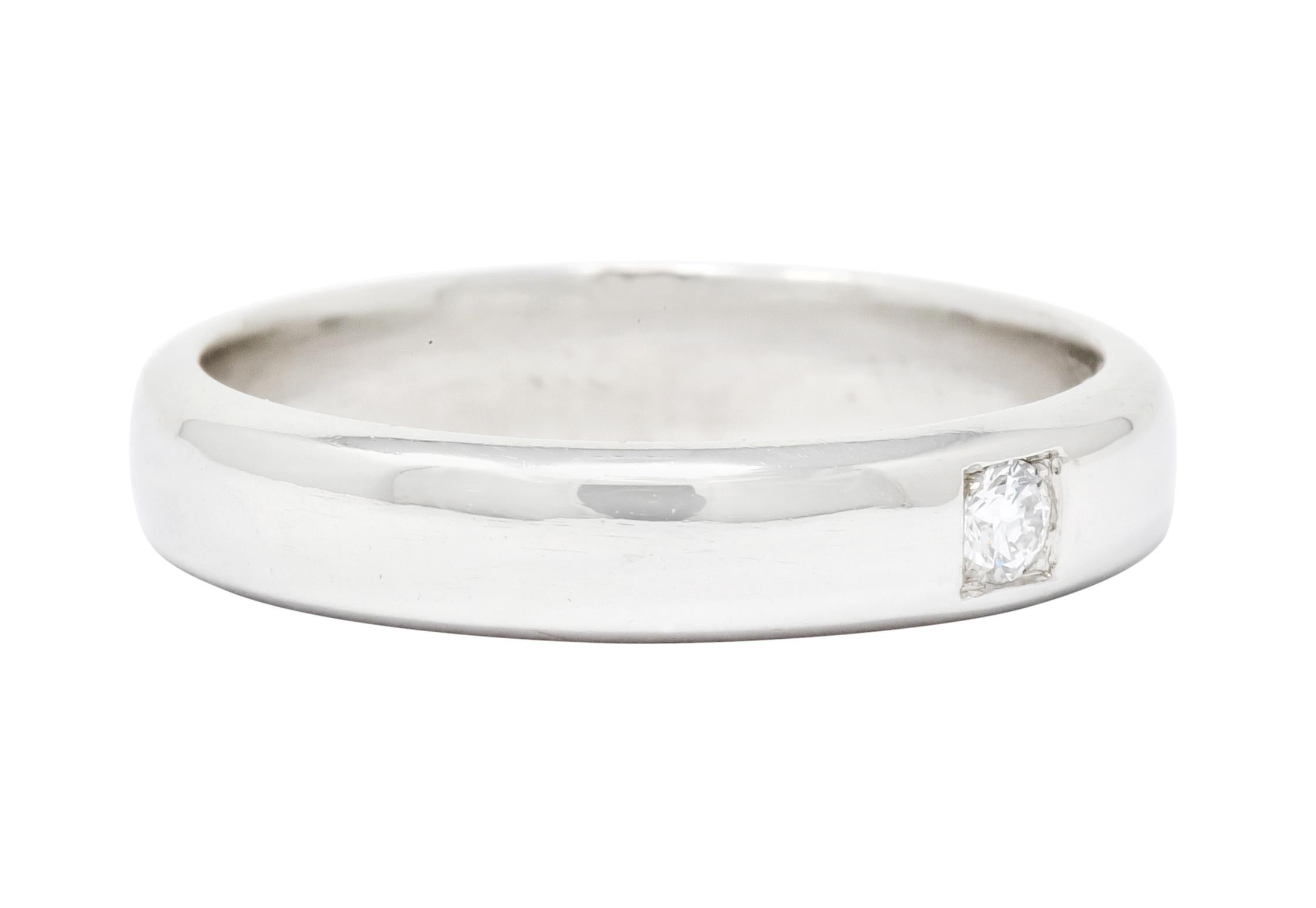 Contemporary Vintage Diamond 18 Karat White Gold Wedding Band Ring, circa 1990