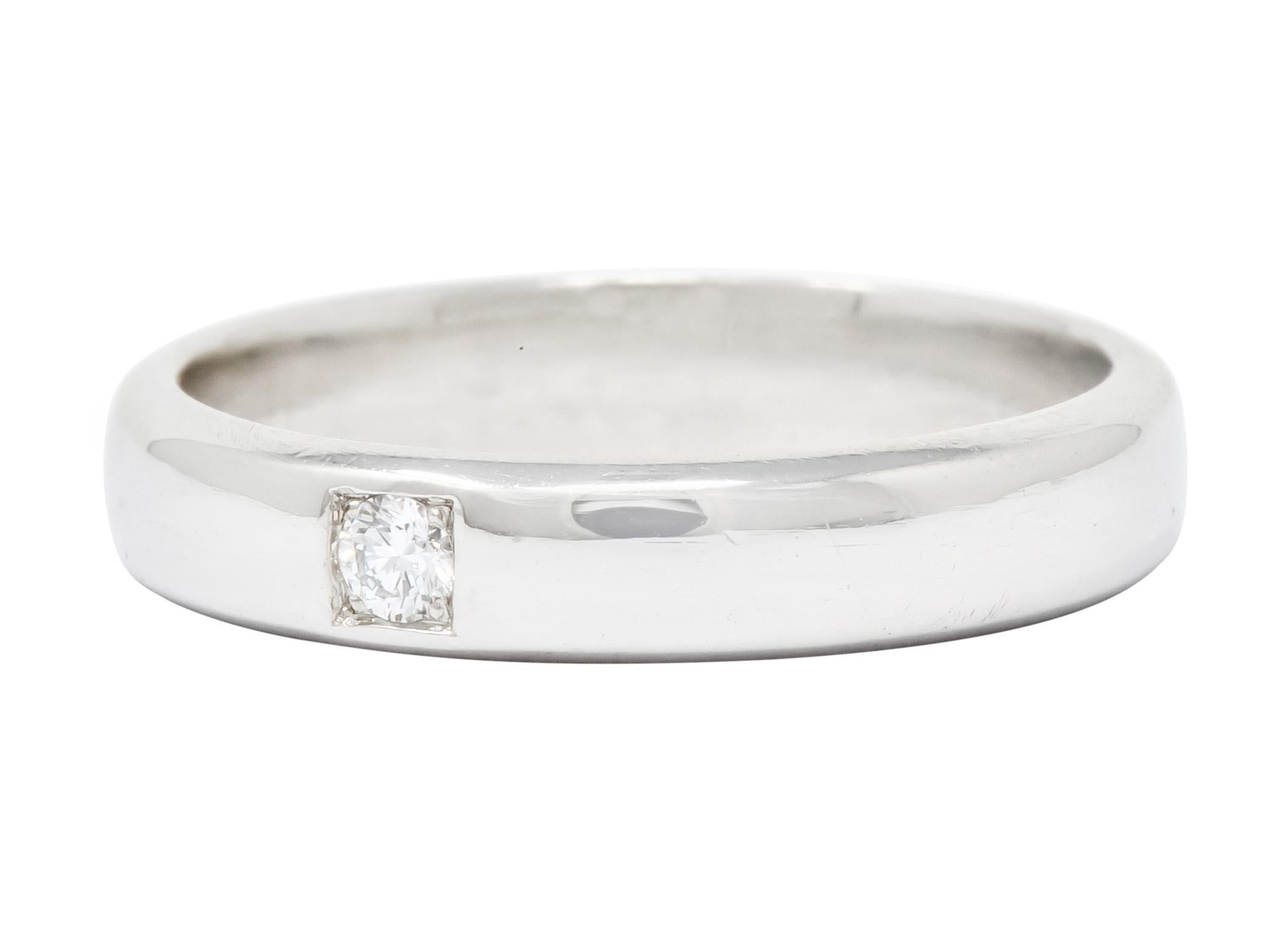 Vintage Diamond 18 Karat White Gold Wedding Band Ring, circa 1990 1
