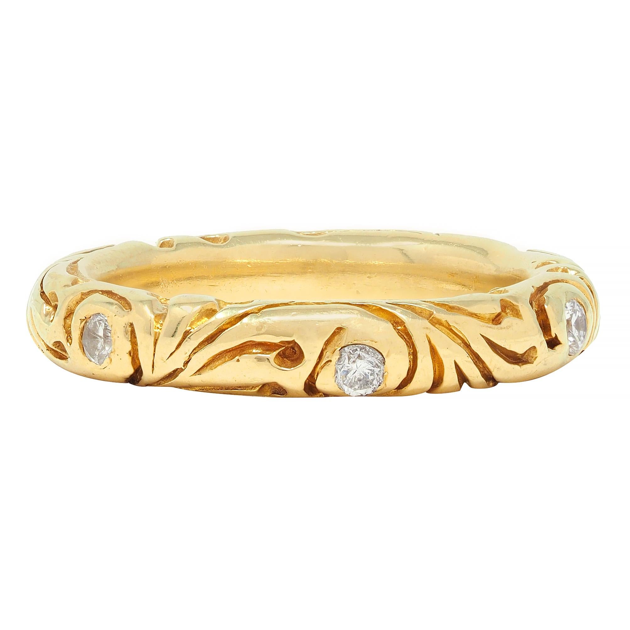Vintage Diamond 18 Karat Yellow Gold Scroll Band Ring For Sale 2