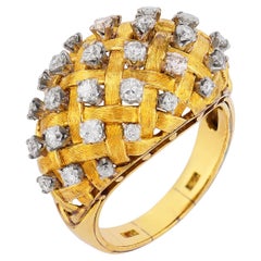 Vintage diamond 18k gold bombe ring