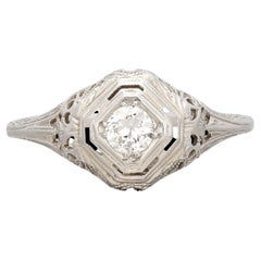 Vintage Diamond & 18k White Gold Ring