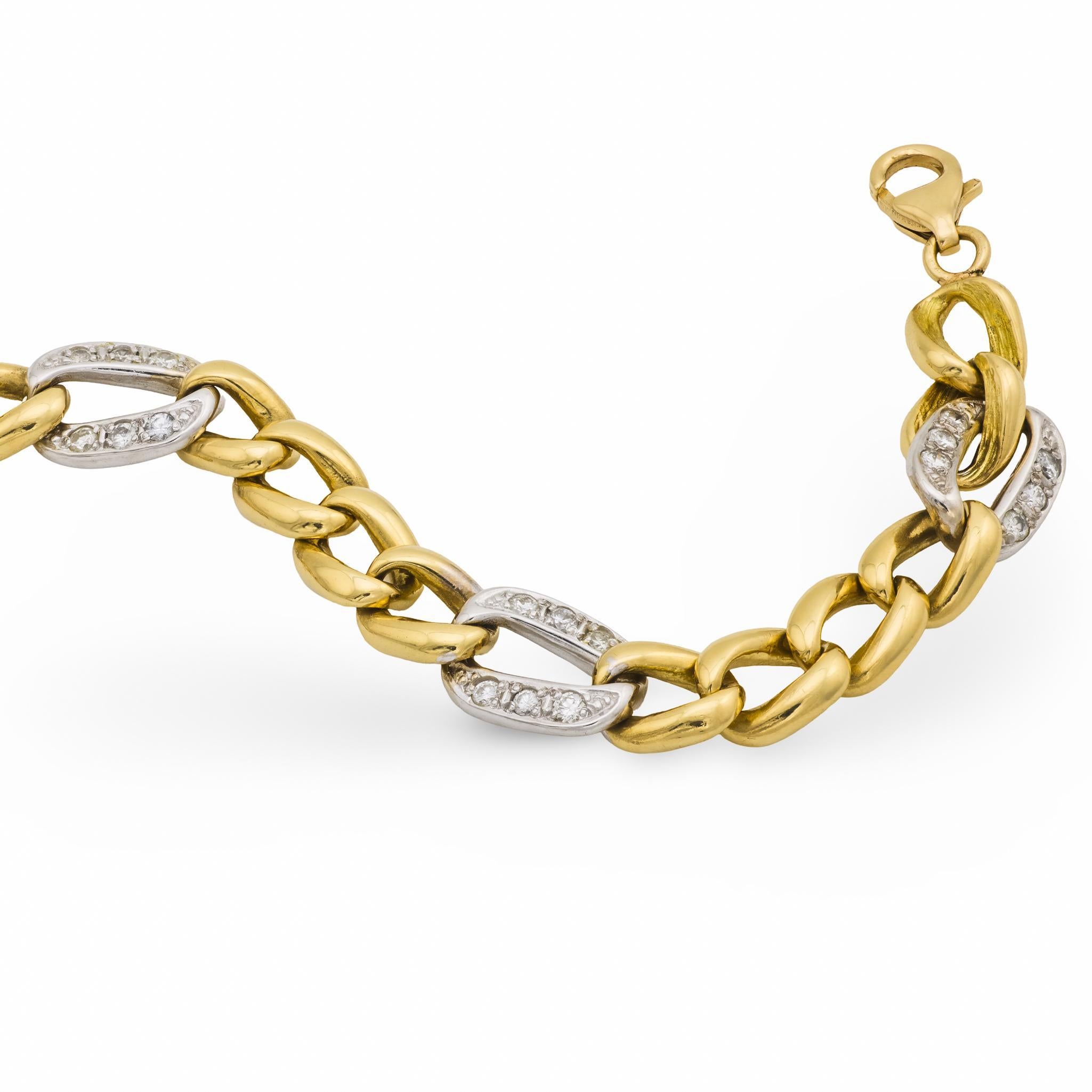 Contemporain Bracelet vintage en or jaune et blanc 18k serti de diamants en vente