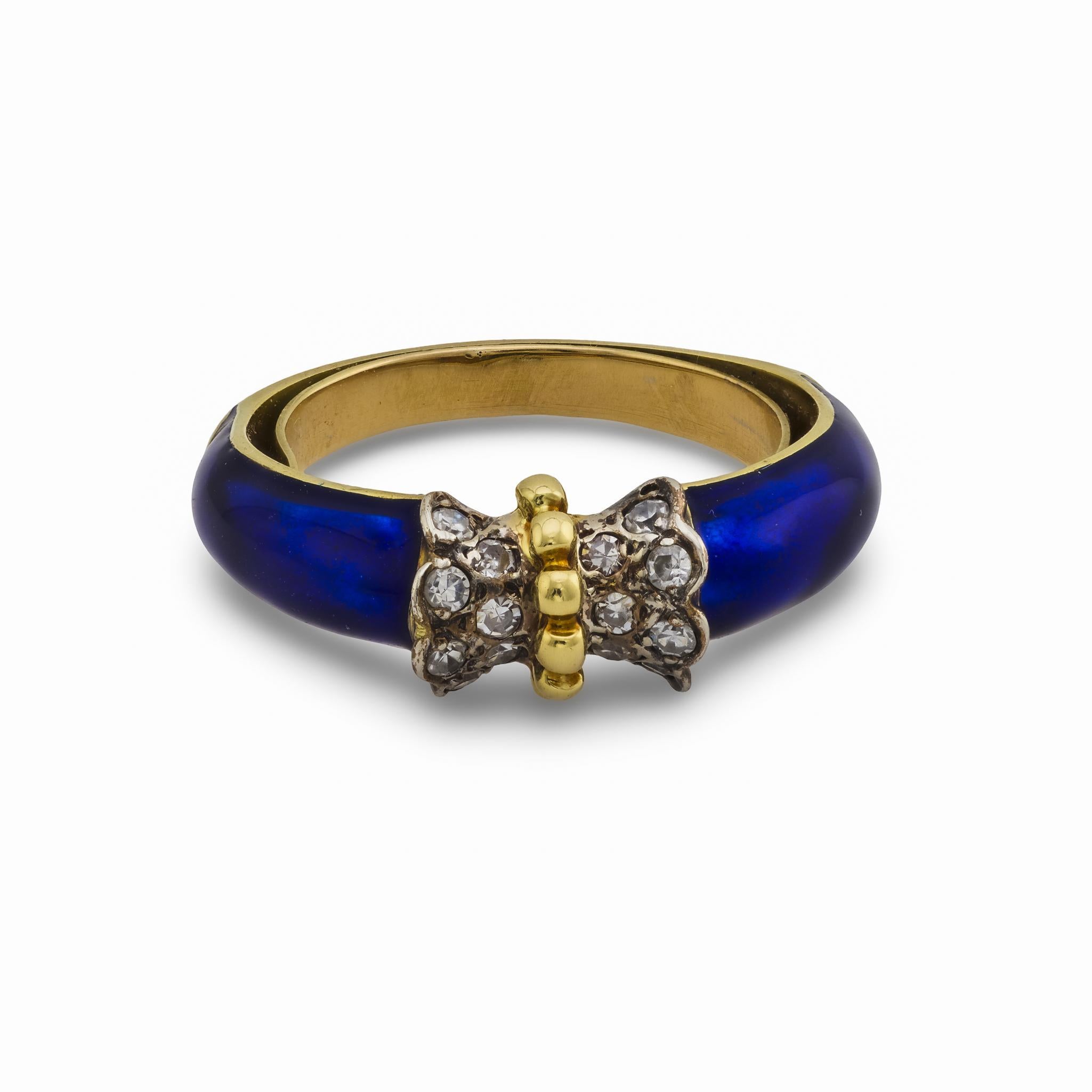 Bague vintage en or jaune 18k avec diamant et émail bleu en vente 1