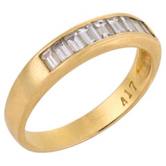 Vintage diamond 18k yellow gold band ring
