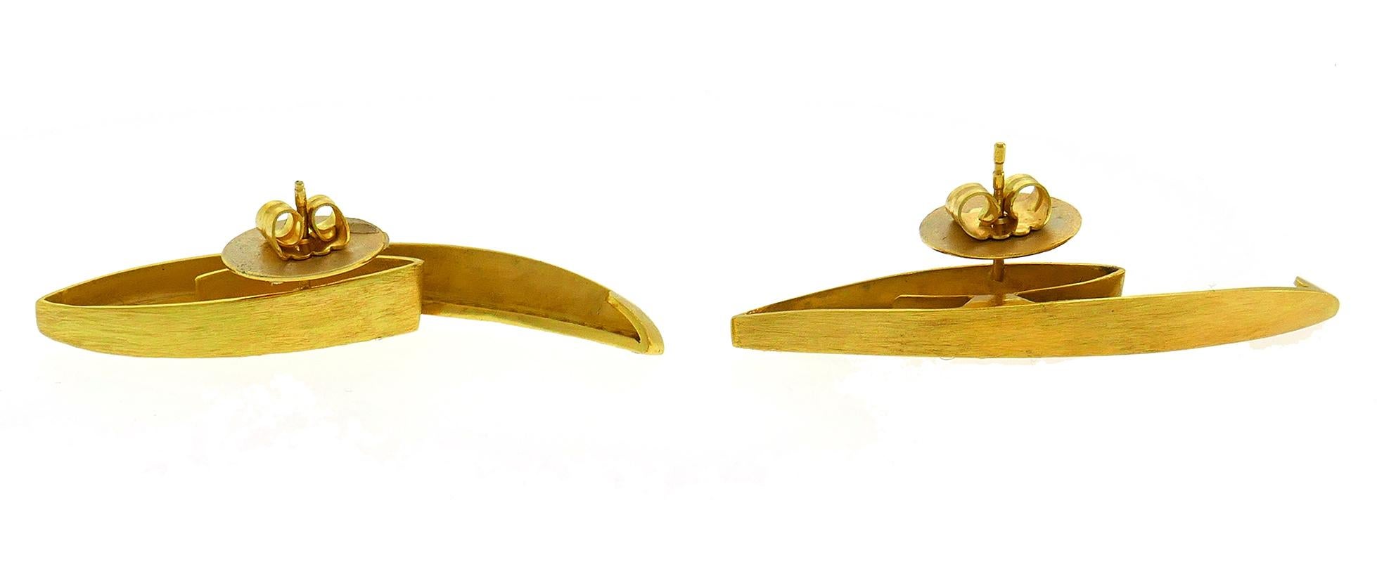 Diamant-Ohrringe aus 18 Karat Gelbgold (Rundschliff) im Angebot