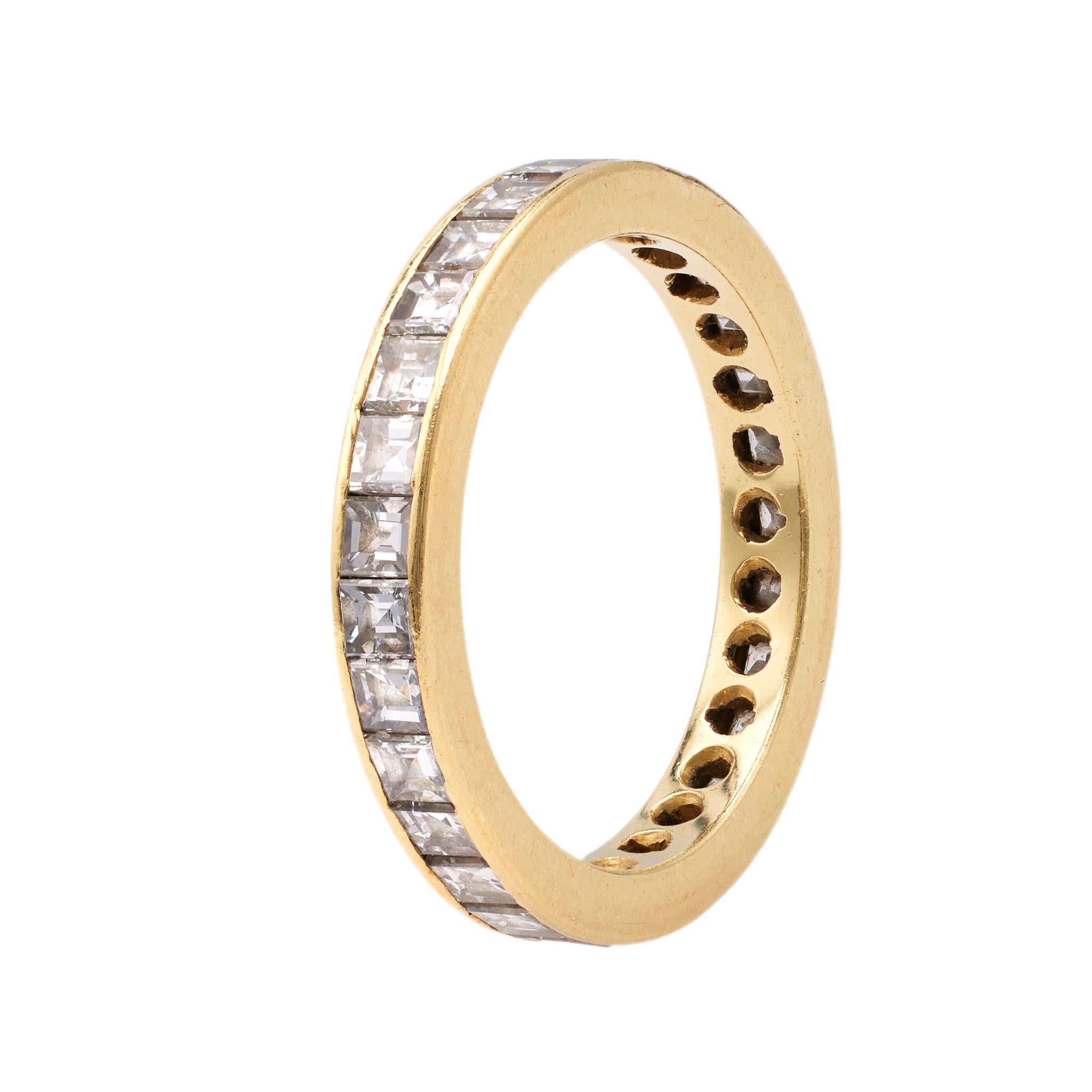 Bracelet d'éternité vintage en or jaune 18 carats avec diamants Unisexe en vente