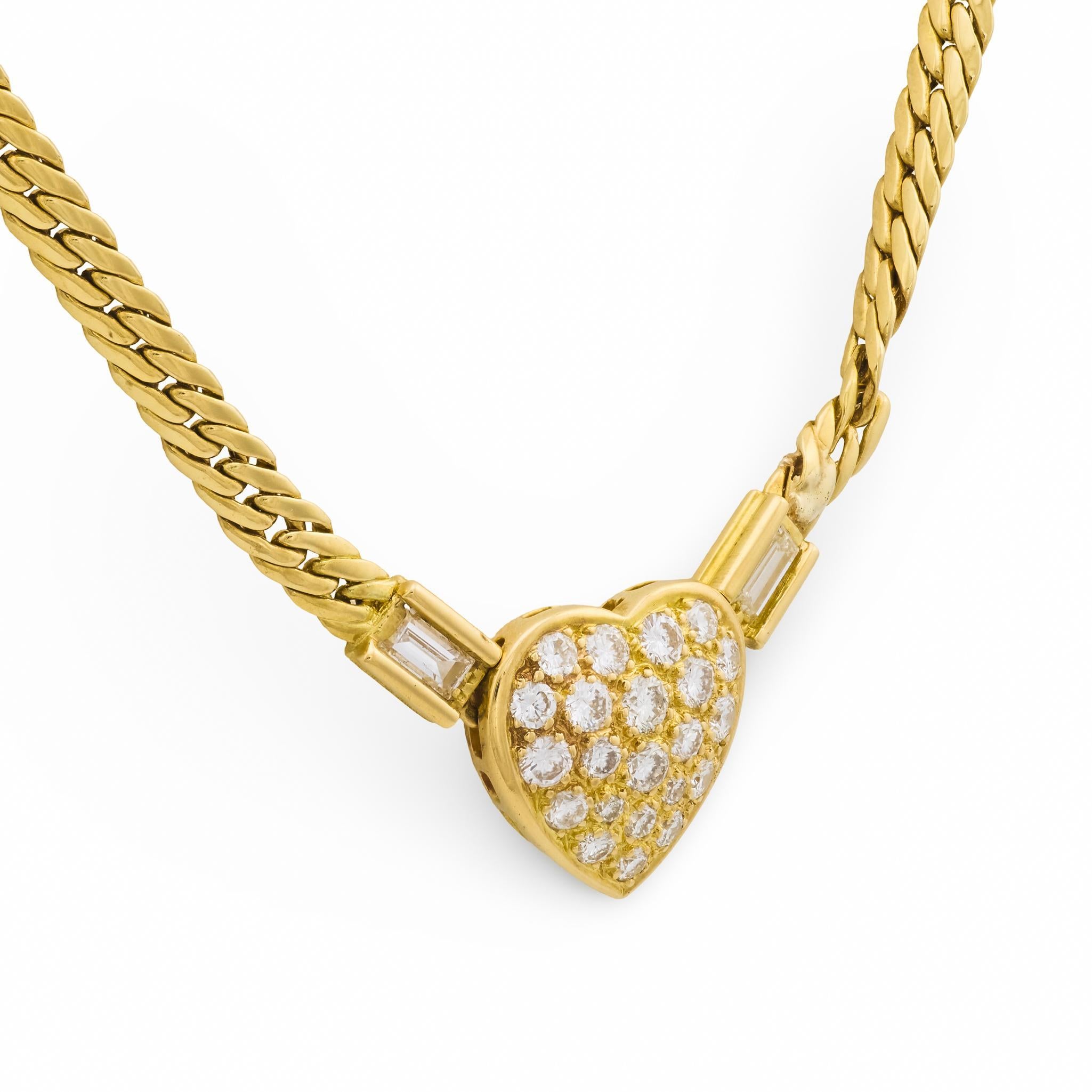 Contemporain Collier coeur vintage en or jaune 18k et diamants en vente