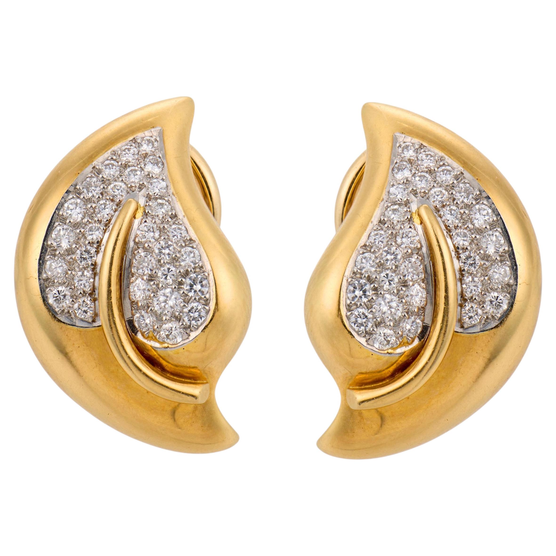 Orecchini vintage a forma di foglia in oro giallo 18 carati con diamanti