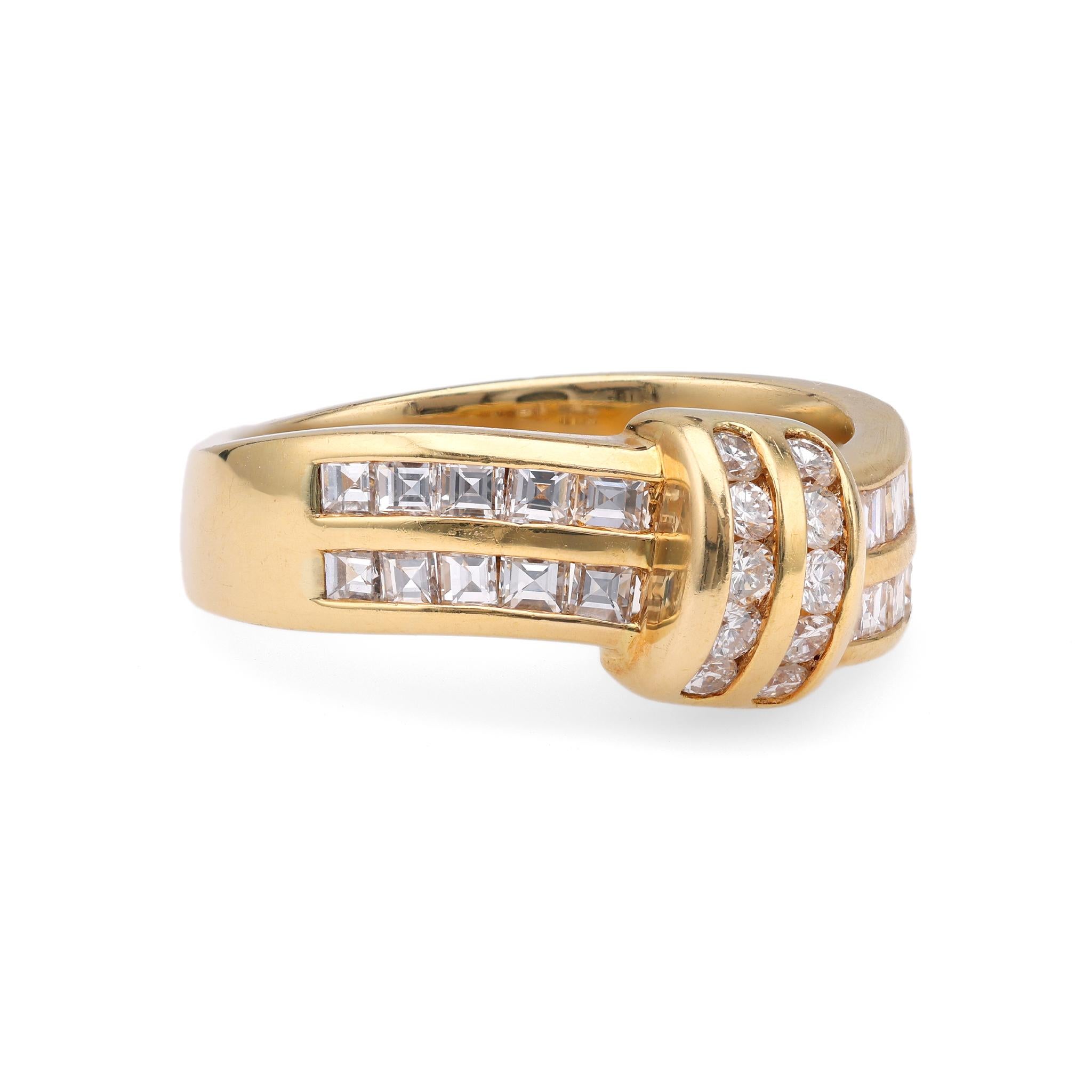 Vintage Diamond 18k Yellow Gold Ring In Good Condition For Sale In Beverly Hills, CA