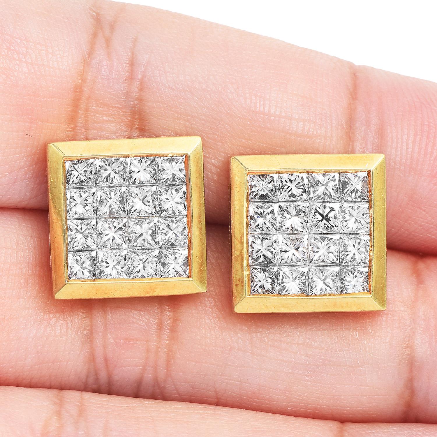 Vintage Diamond 18K Yellow Gold Square Invisible Set Cufflinks For Sale 1