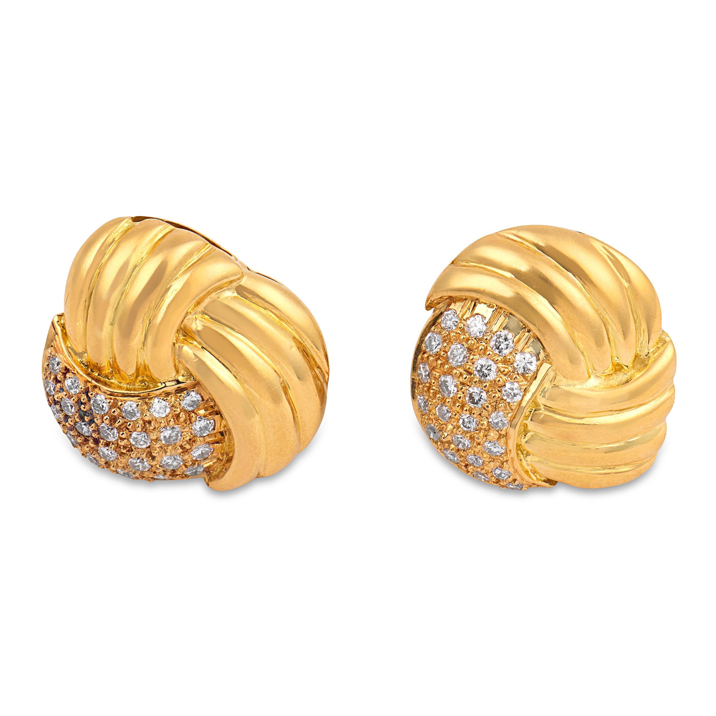 Vintage diamond 18k yellow gold stud earrings