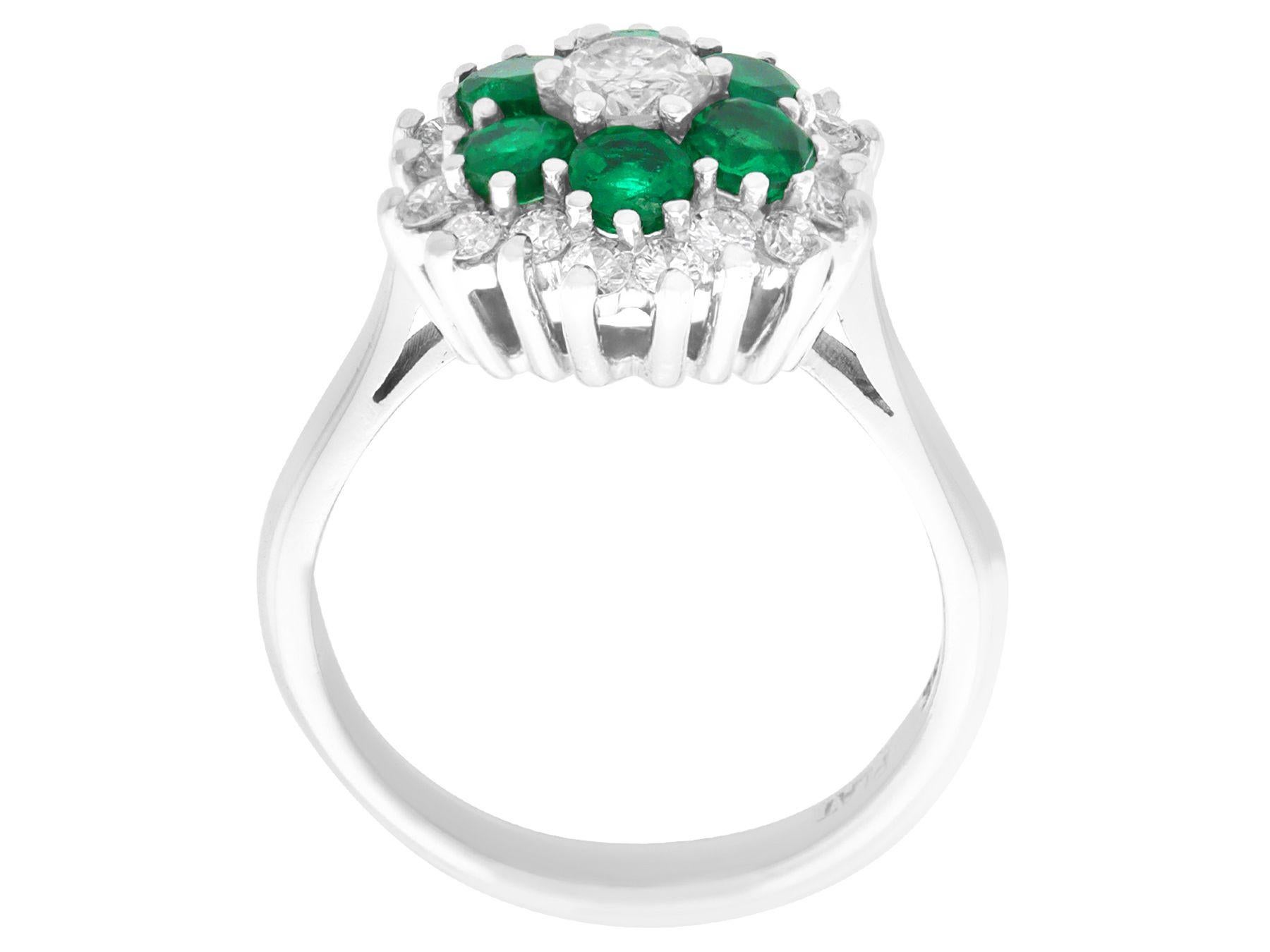 Vintage Diamond and 1.10 Carat Emerald 18k White Gold Dress Ring In Excellent Condition For Sale In Jesmond, Newcastle Upon Tyne