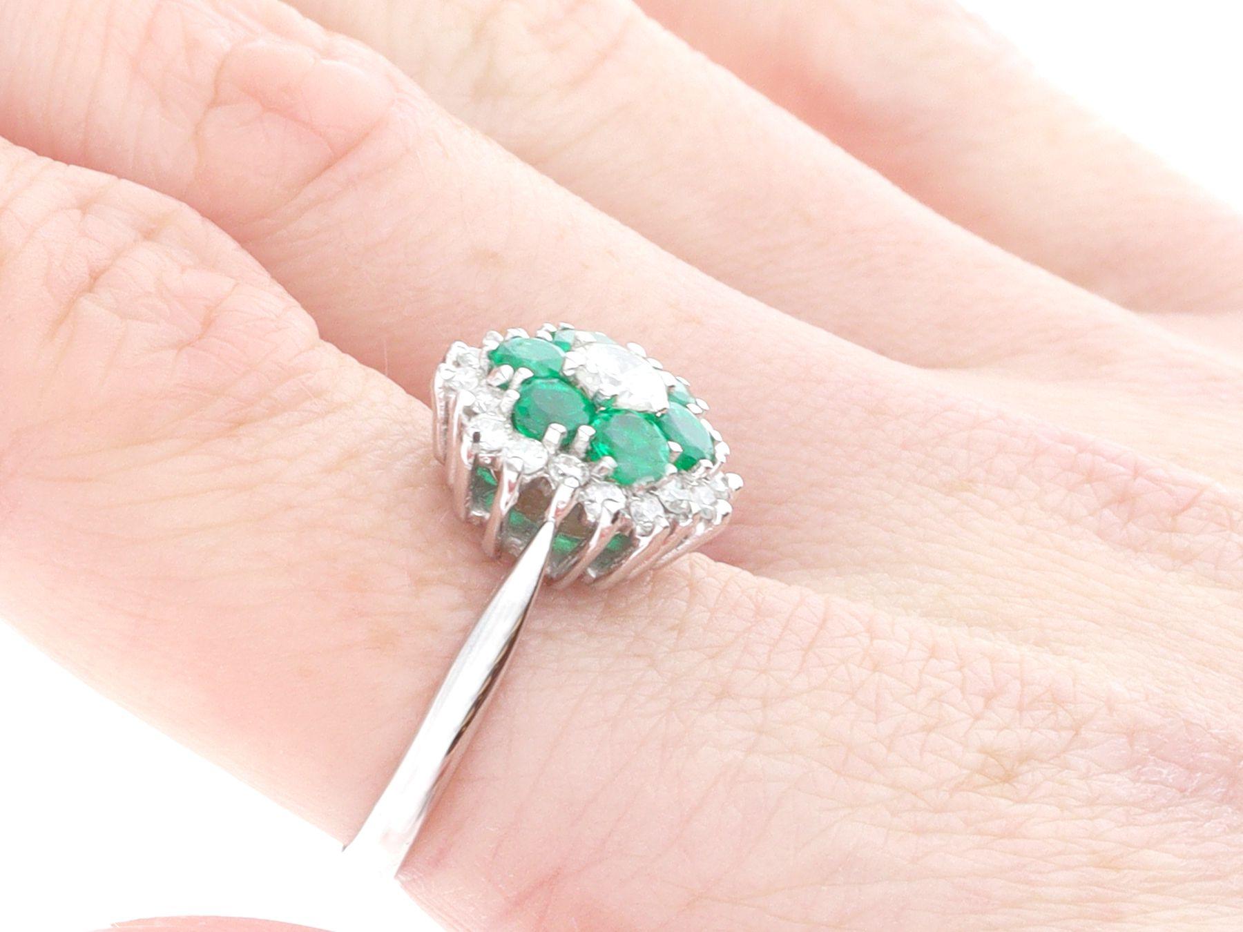 Vintage Diamond and 1.10 Carat Emerald 18k White Gold Dress Ring For Sale 2