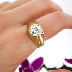 Vintage Diamond and 14 Karat Gold Ring, 2.40 Carats, Circa 1970
