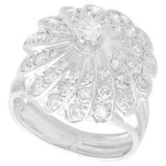 Bague habillée vintage en or blanc 14 carats et diamants, c. 1950