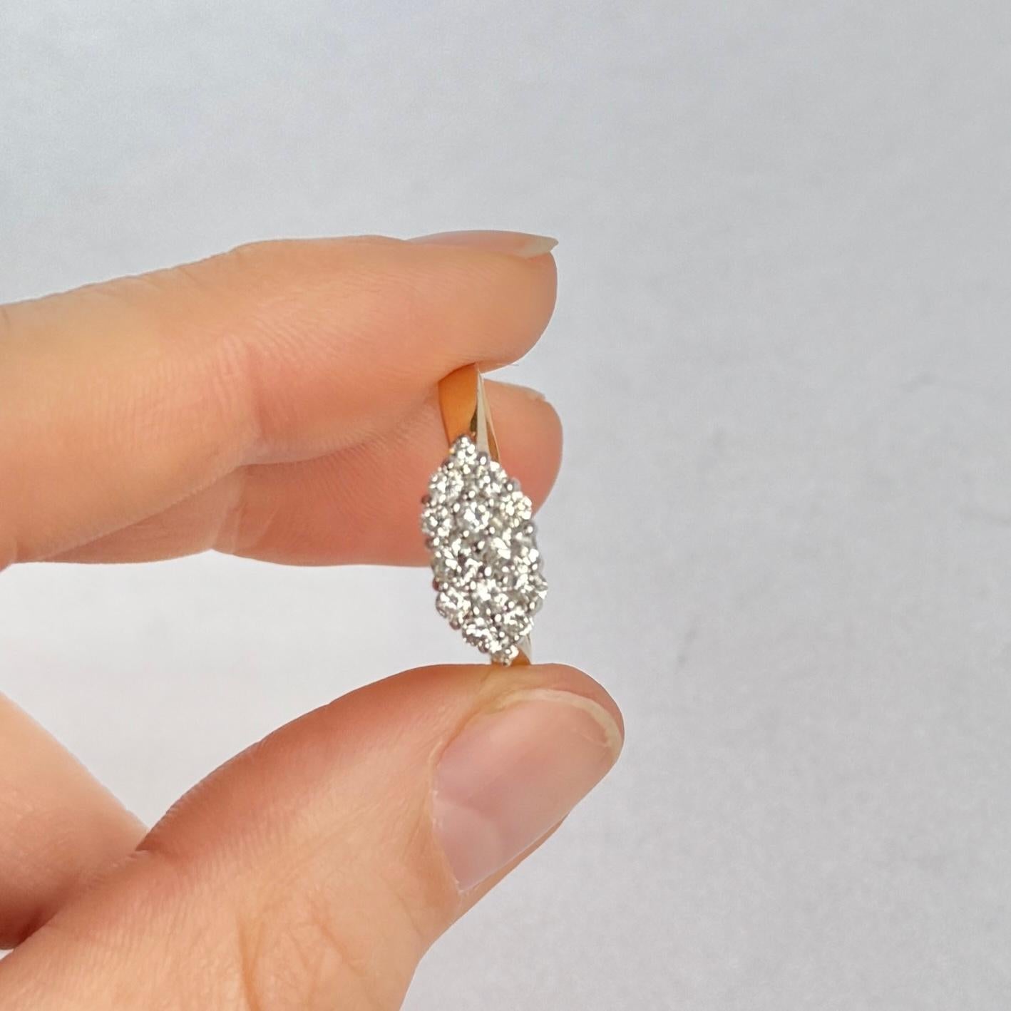 Vintage Diamond and 18 Carat Gold Cluster Panel Ring In Good Condition For Sale In Chipping Campden, GB