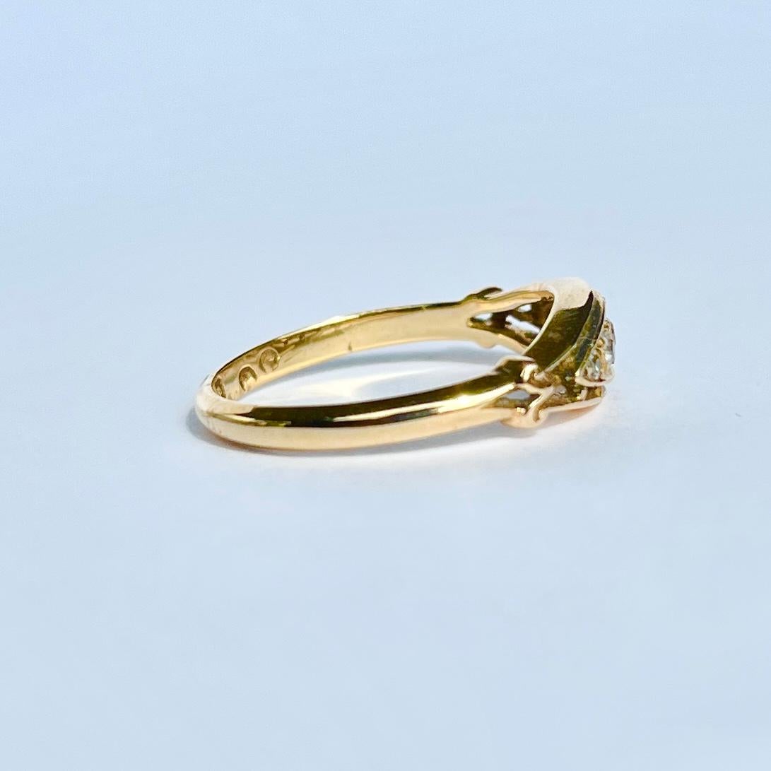 Diamant- und 18 Karat Gold Fünf-Stein-Ring Damen im Angebot