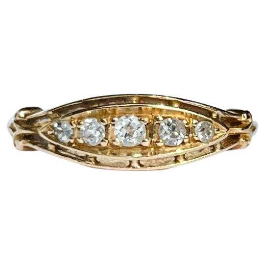 Vintage Diamond and 18 Carat Gold Five Stone Band For Sale