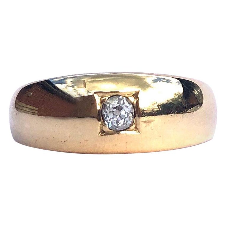Vintage Diamond and 18 Carat Gold Gypsy Ring at 1stDibs | alliancering