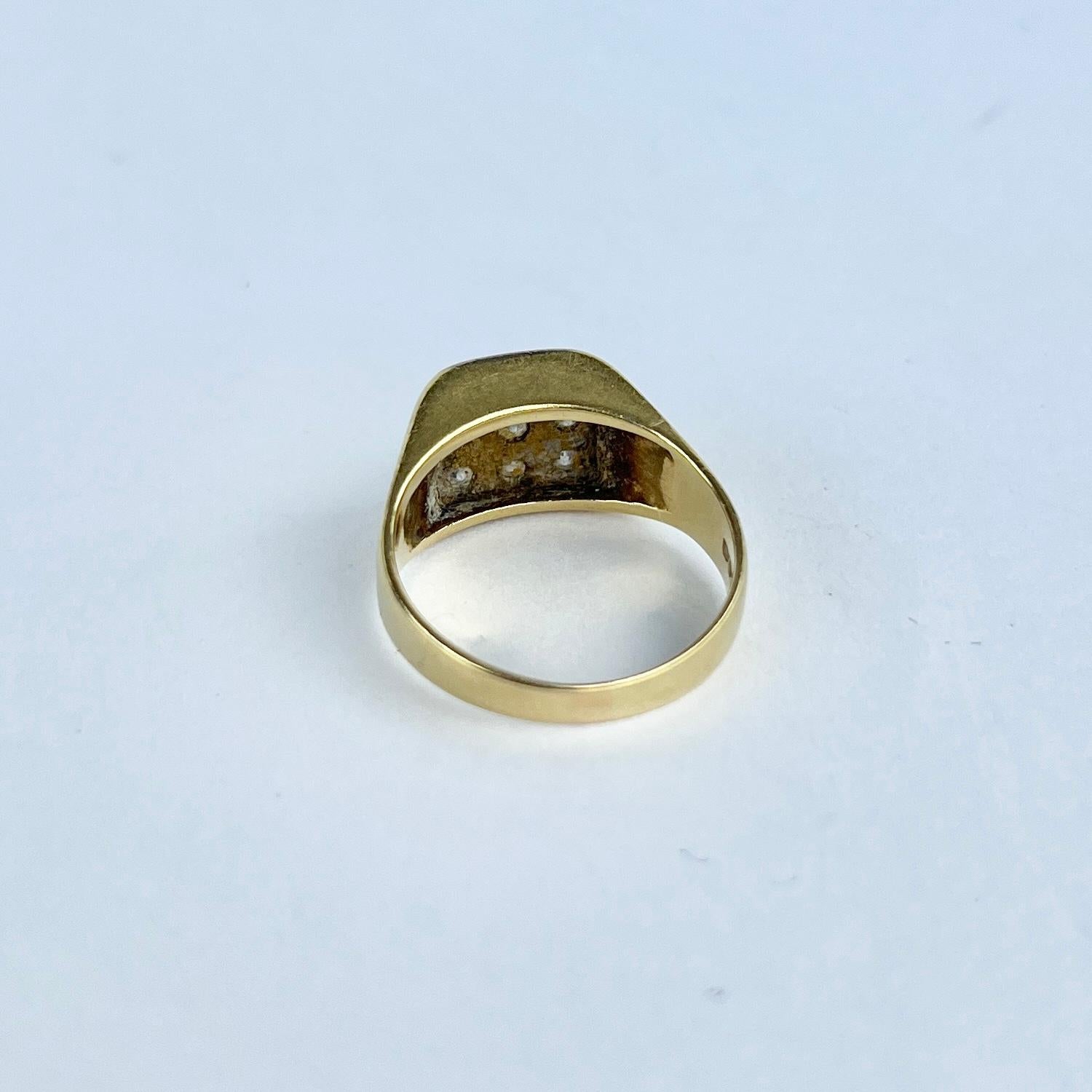 Taglio rotondo Anello vintage con diamanti e oro 18 carati in vendita