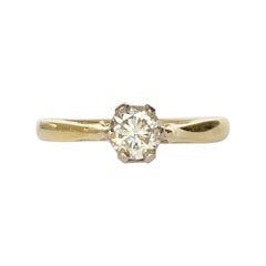 Vintage Diamond and 18 Carat Gold Solitaire Ring