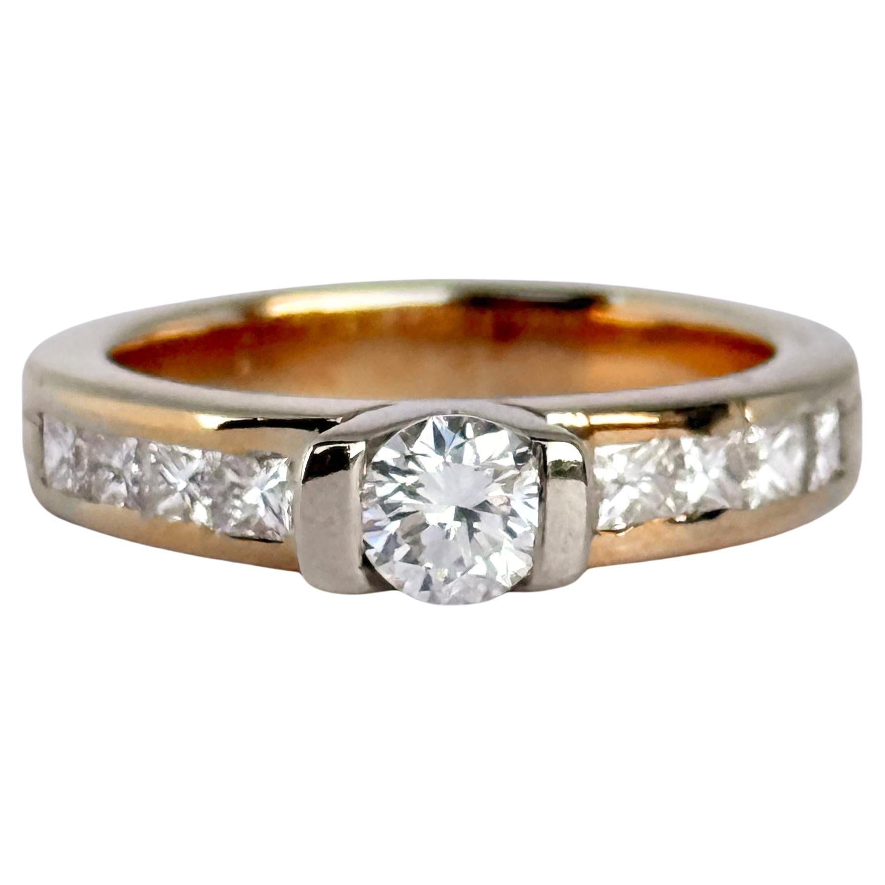 Vintage Diamond and 18 Carat Gold Solitaire Ring im Angebot